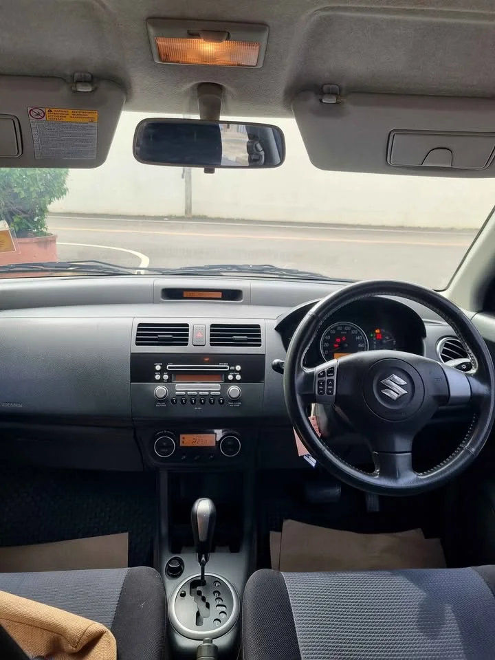 2010 Suzuki Swift I 3