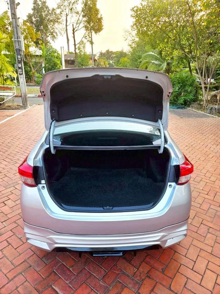 2018 Toyota Yaris ATIV III 3