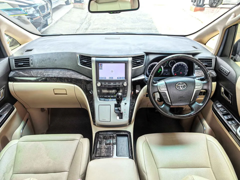 2014 Toyota Alphard, Vellfire II (AH20) 2