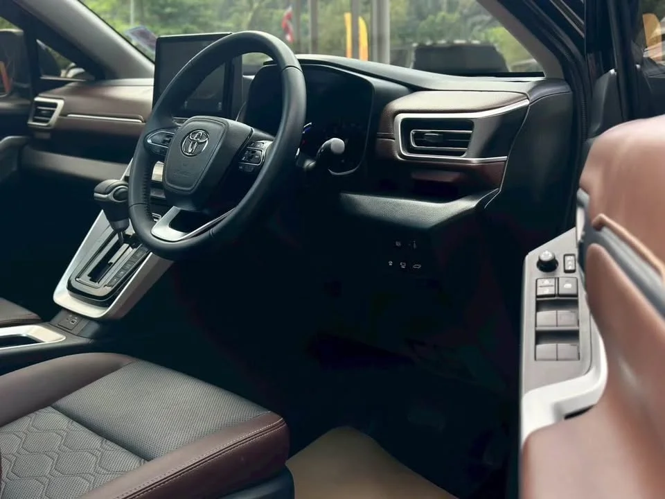 2024 Toyota Innova III 3