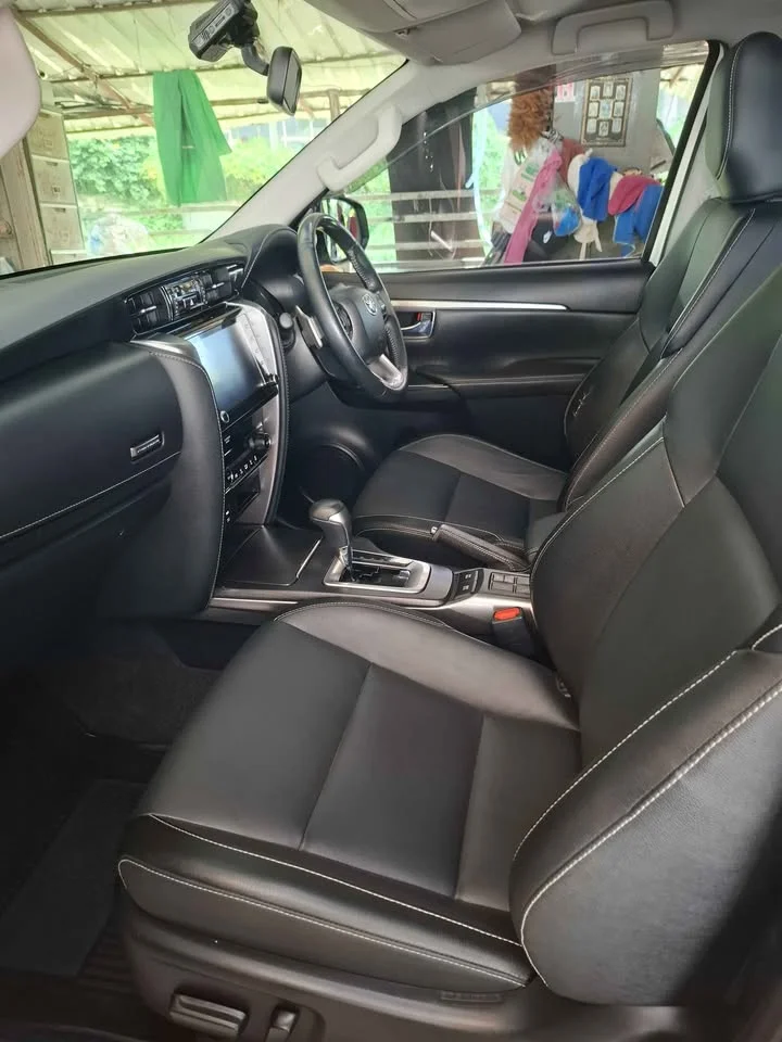 2022 Toyota Fortuner II 2