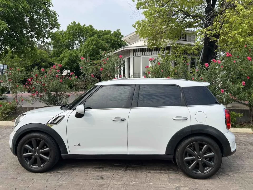 2011 Mini Countryman I 3