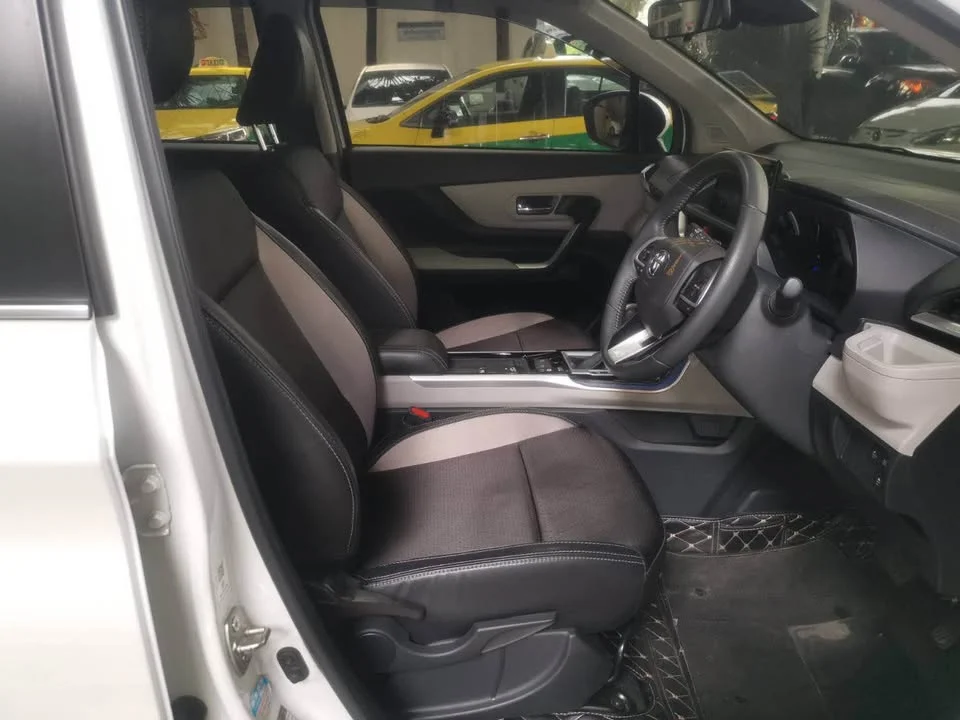 2023 Toyota Veloz III 3