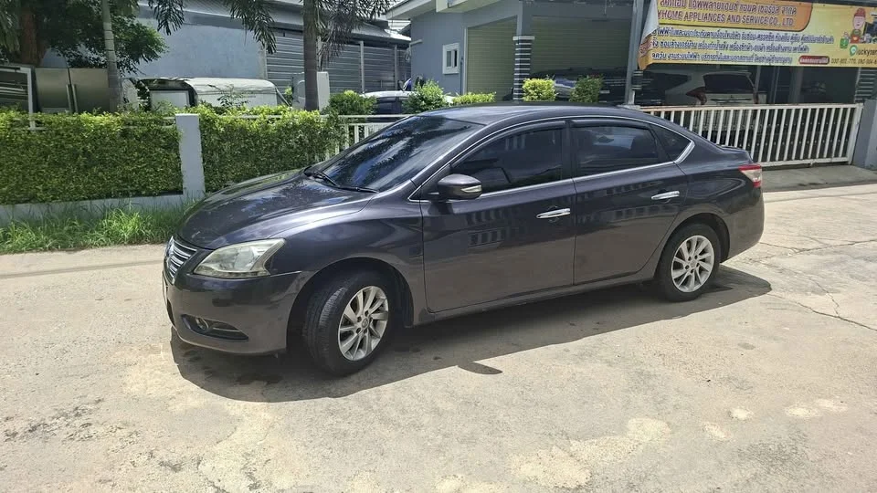 2016 Nissan Sylphy III (B17) 3