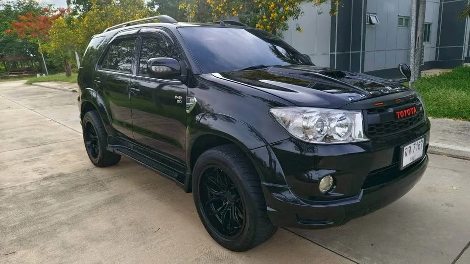 2005 Toyota Fortuner I 2