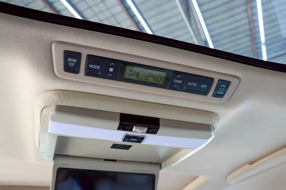 2013 Toyota Alphard, Vellfire II (AH20) 2