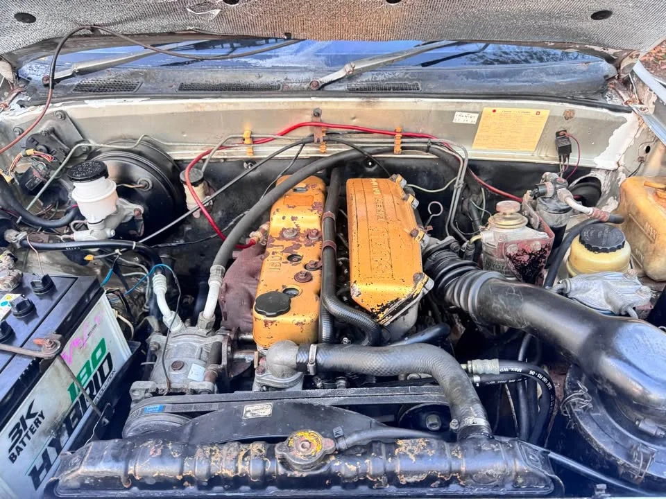 1990 Isuzu TFR III 3