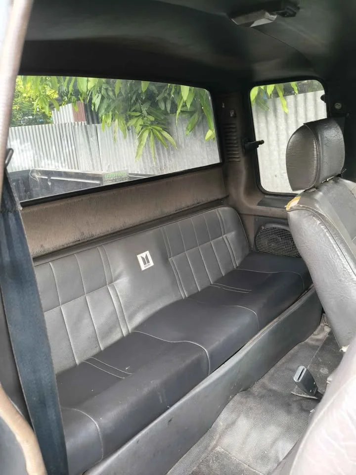 1990 Isuzu TFR III 3