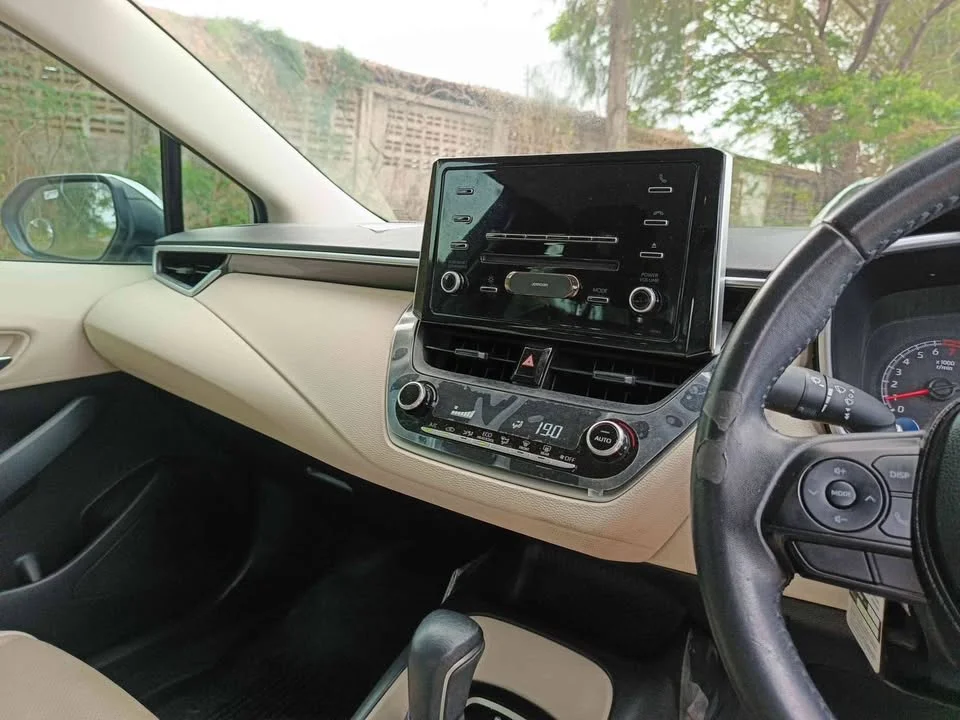 2020 Toyota Corolla Altis XII (E210) 2
