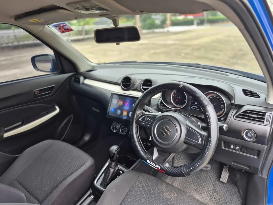2021 Suzuki Swift III 2