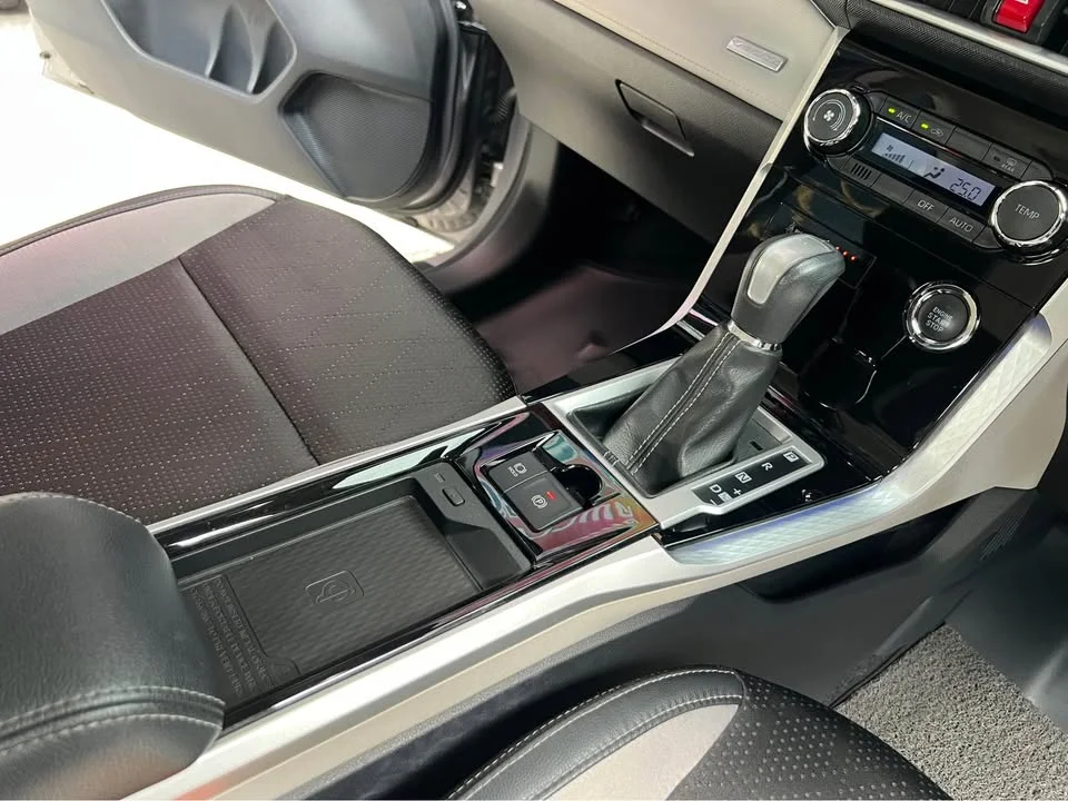 2023 Toyota Veloz III 3