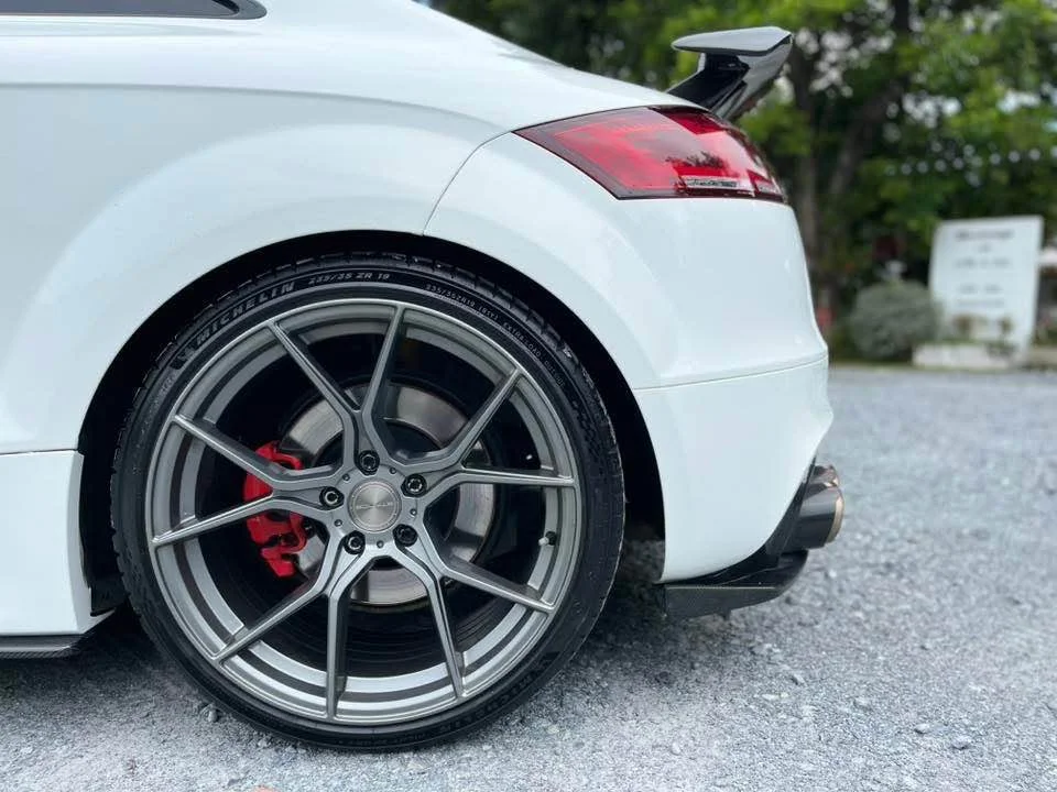 2010 Audi TT Mk2 2
