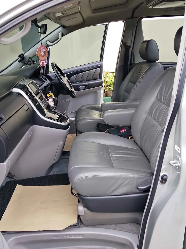 2005 Toyota Alphard, Vellfire I (AH10) 2