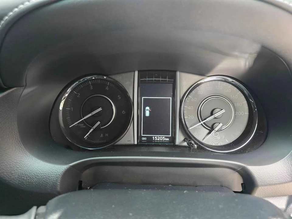 2025 Toyota Fortuner II 3