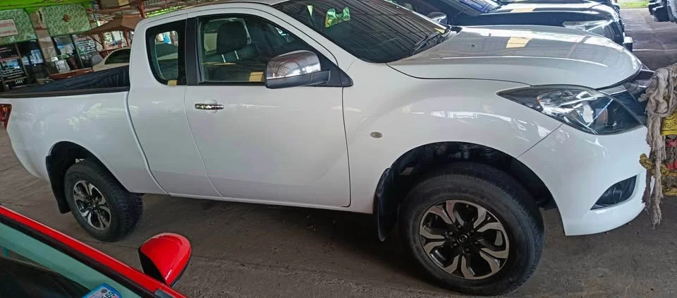 2015 Mazda BT-Series II 3
