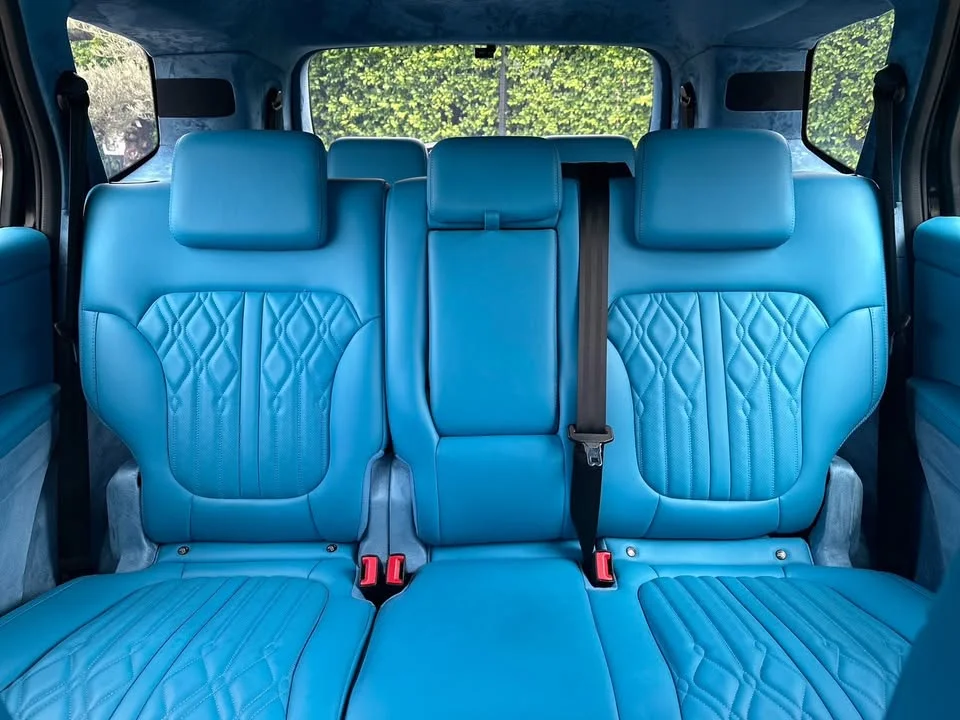 2022 Ford Everest III 2