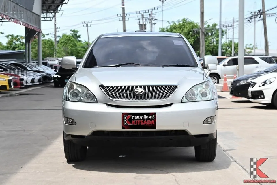 2005 Toyota Harrier II 3