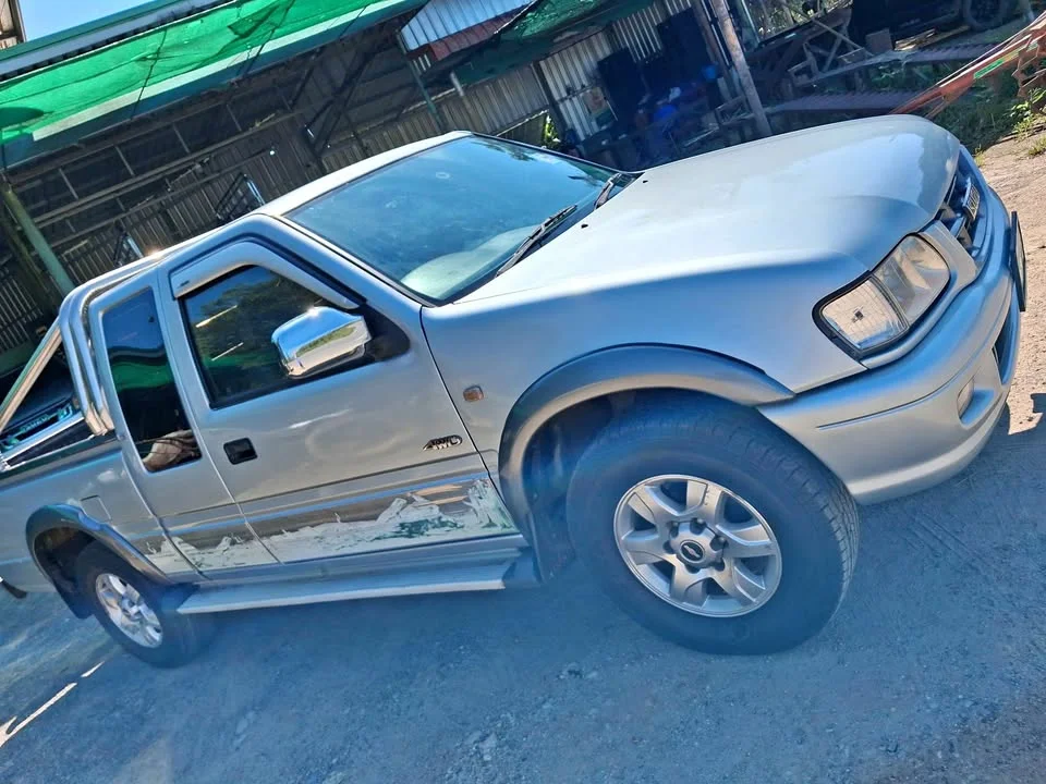 2000 Isuzu Faster Dragon Eyes III 2