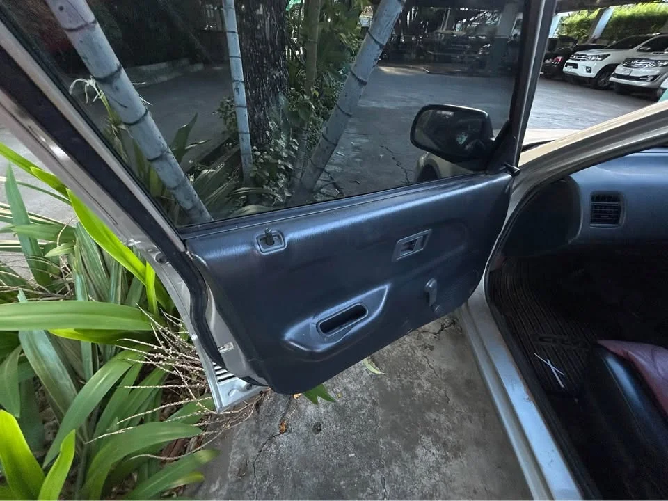 2000 Honda City III 2