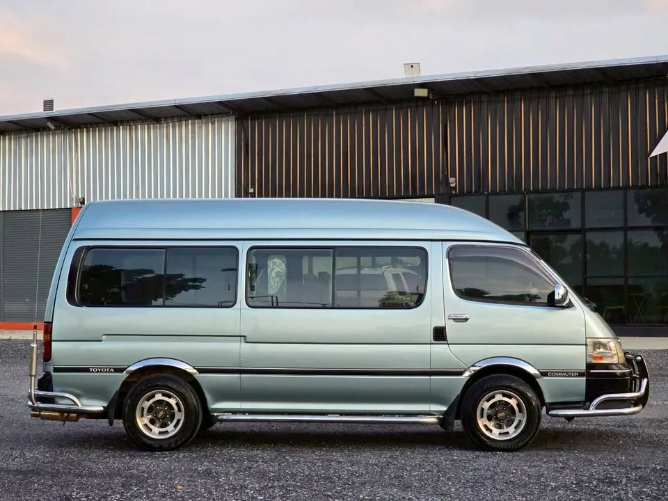 2003 Toyota Commuter IV (H100) 2