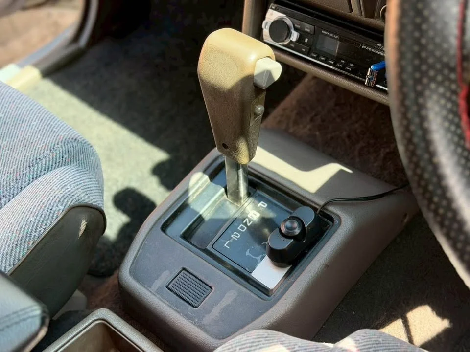1996 Isuzu TFR III 2