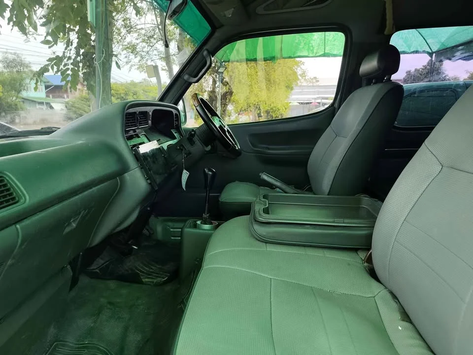 1995 Toyota Commuter IV (H100) 3