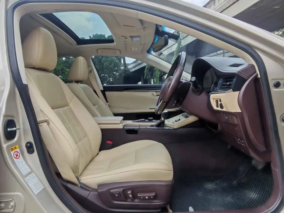 2015 Lexus ES VI 3