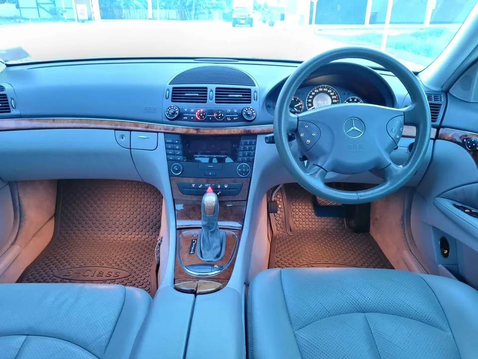 2003 Benz E-Class W211 3
