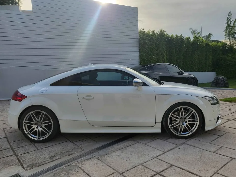 2011 Audi TT Mk2 3