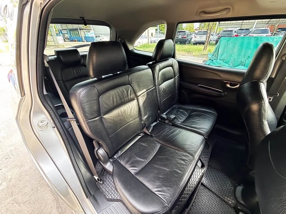 2015 Honda Mobilio II 2