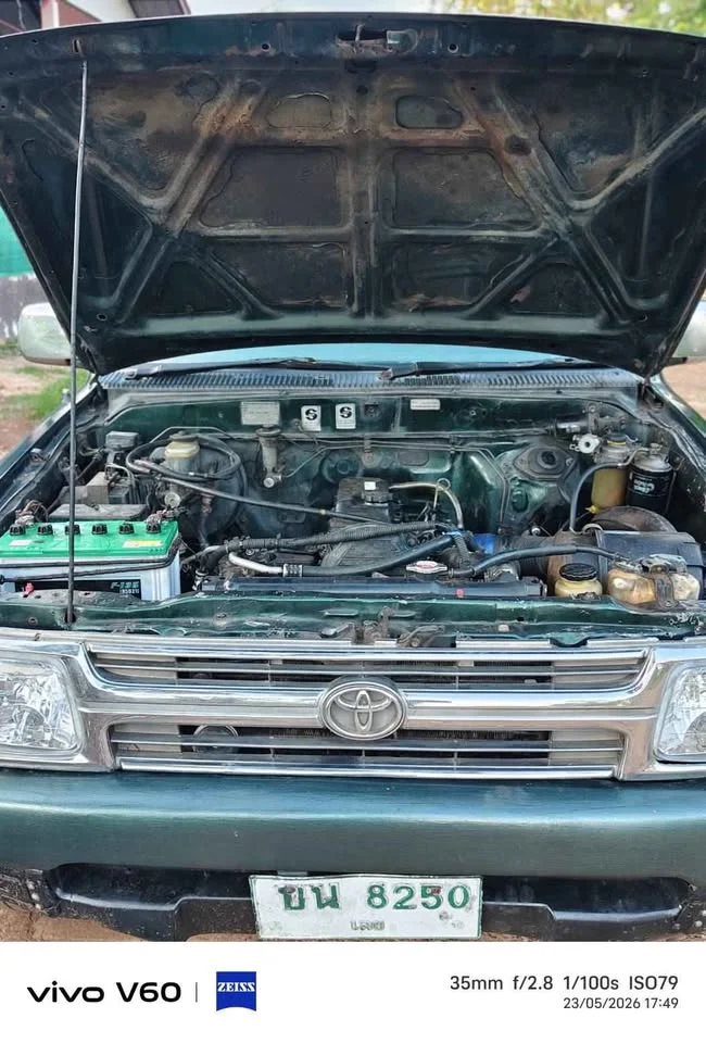 2001 Toyota Hilux Tiger VI 2