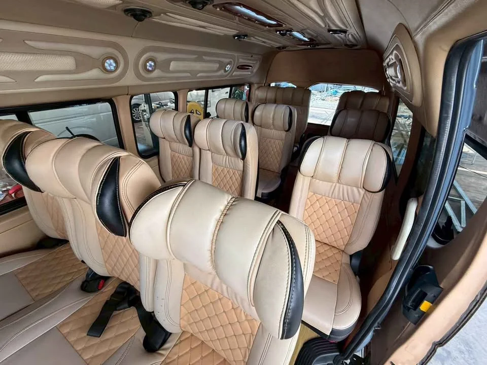 2012 Toyota Commuter V (H200) 3