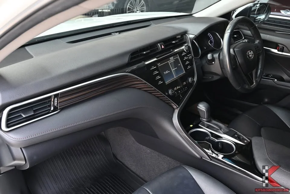 2021 Toyota Camry VIII (XV70) 3
