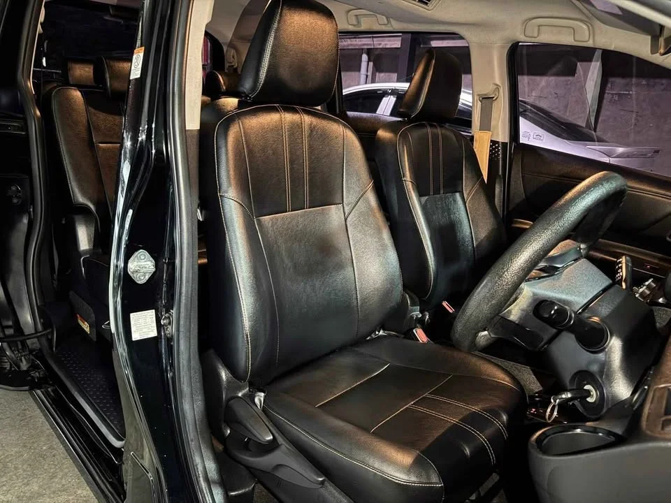 2016 Toyota Sienta II 3