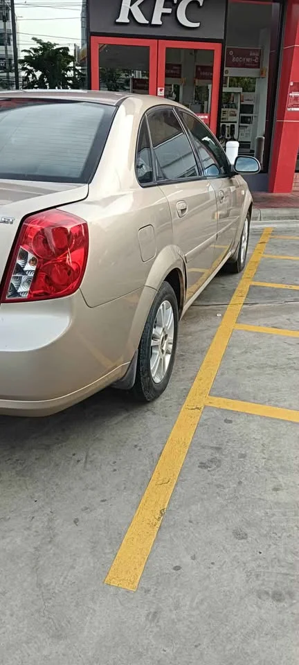 2005 Chevrolet Optra 2