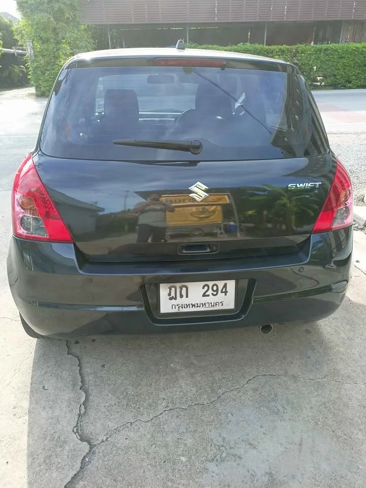 2010 Suzuki Swift I 3