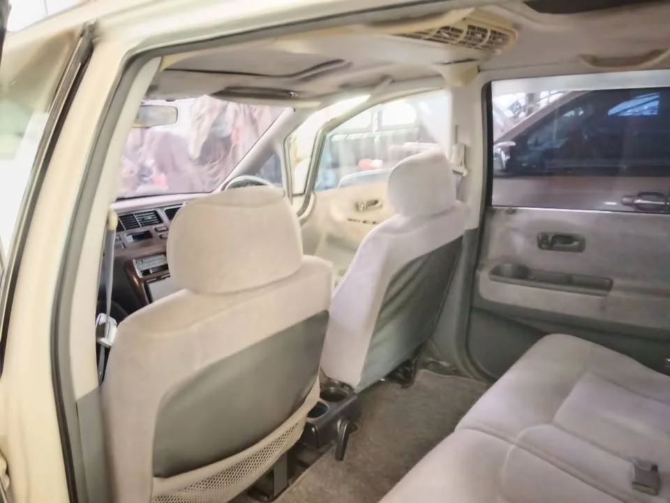 1997 Honda Odyssey I 3