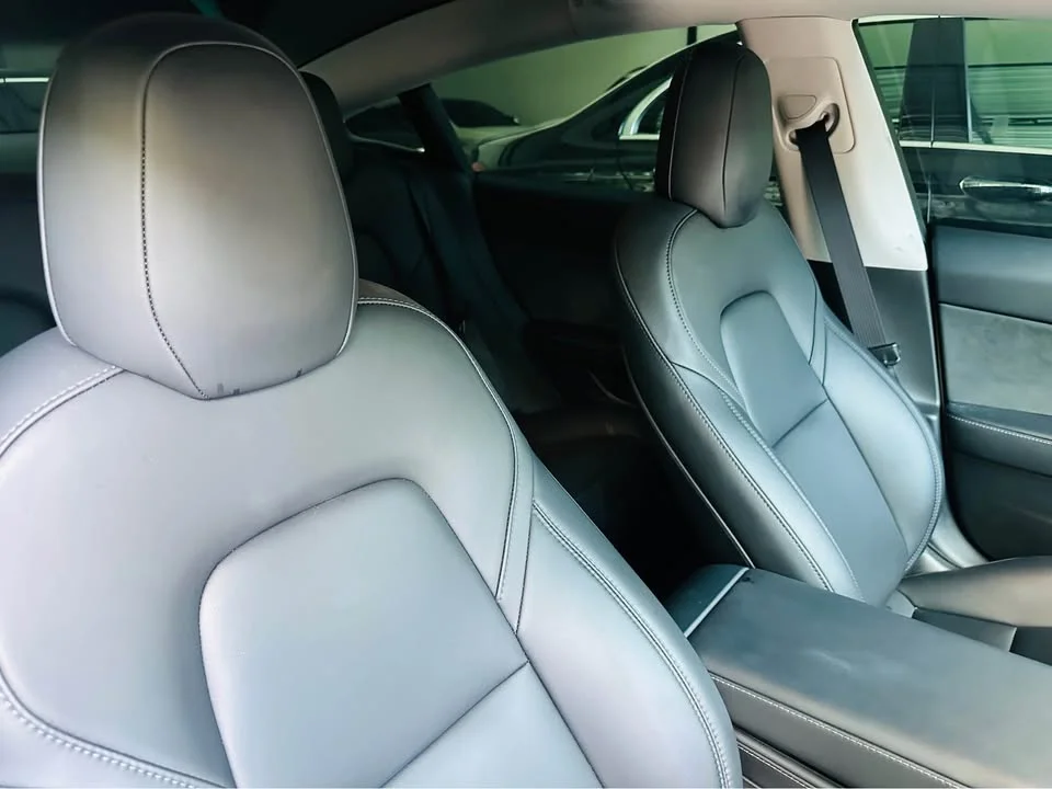 2023 Tesla Model 3 3