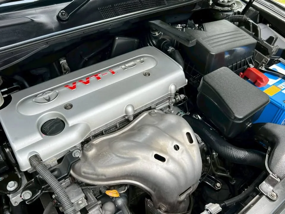 2010 Toyota Camry VI (XV40) 3