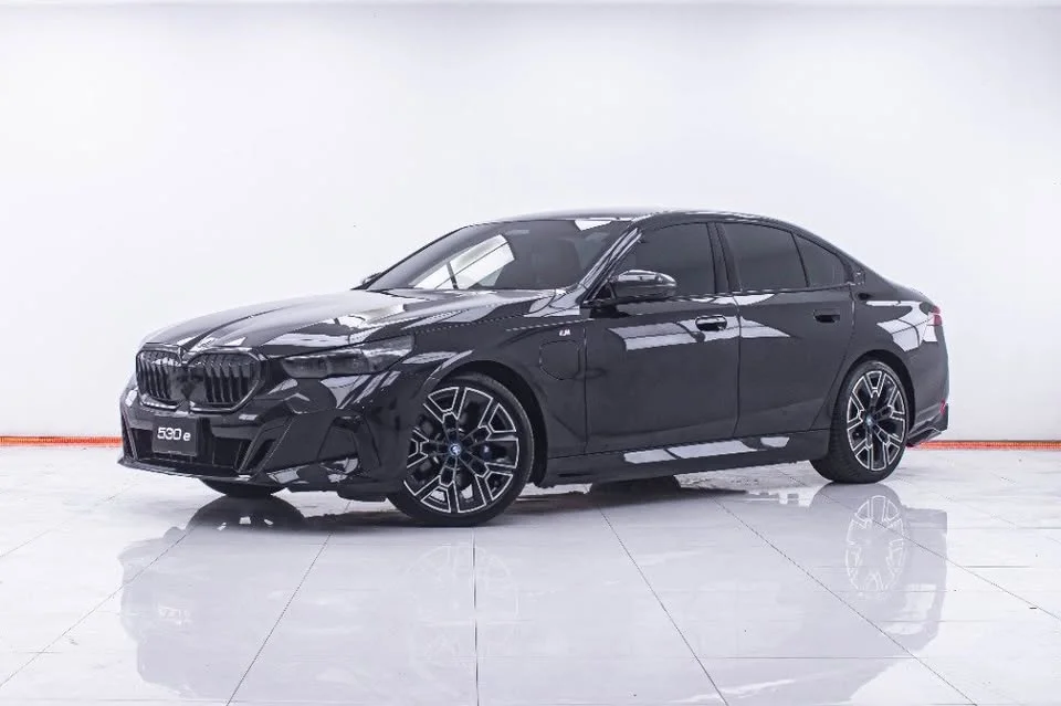 2025 BMW 5er VIII 2