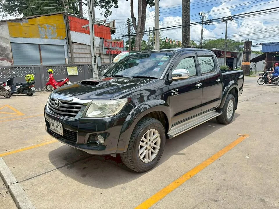 2012 Toyota Hilux VII 3