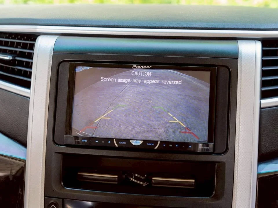 2012 Toyota Alphard, Vellfire II (AH20) 3