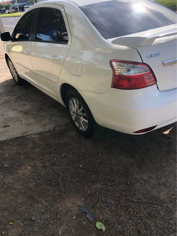 2010 Toyota Vios II 3