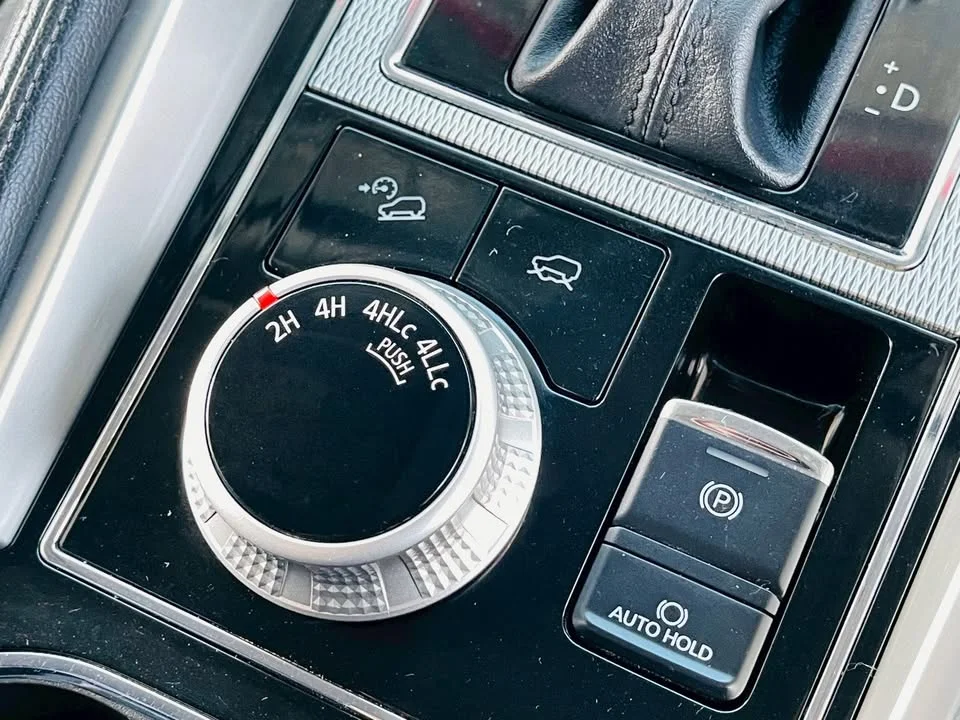 2020 Mitsubishi Pajero Sport III 3