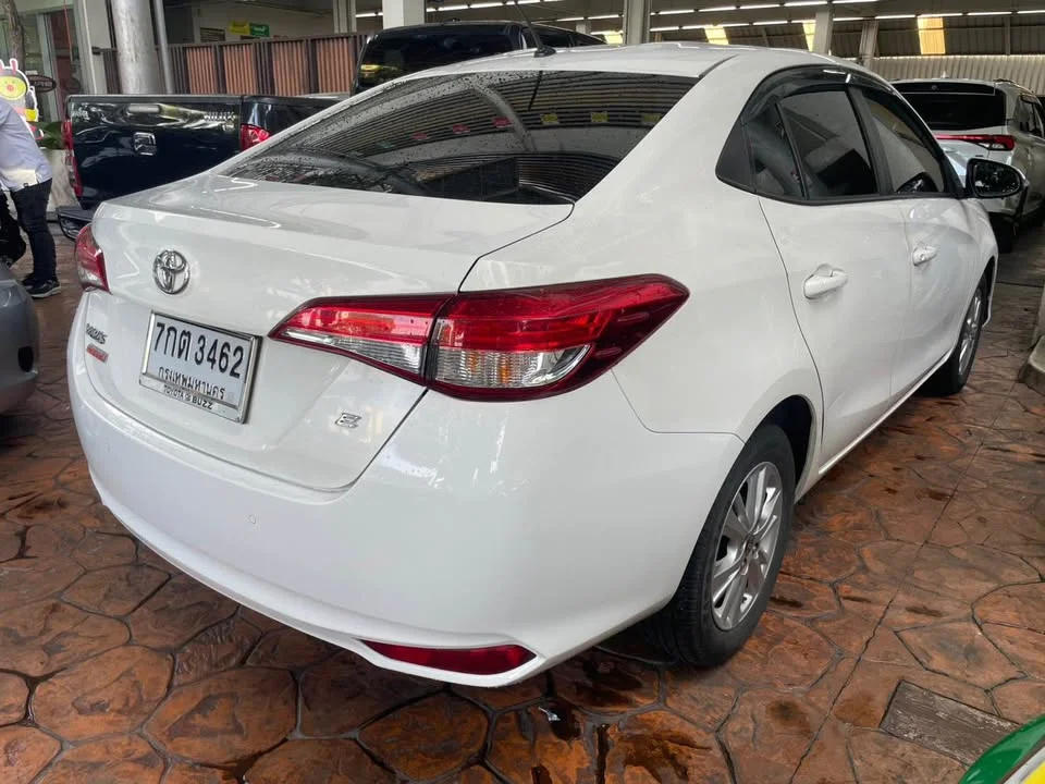 2018 Toyota Yaris ATIV III 2