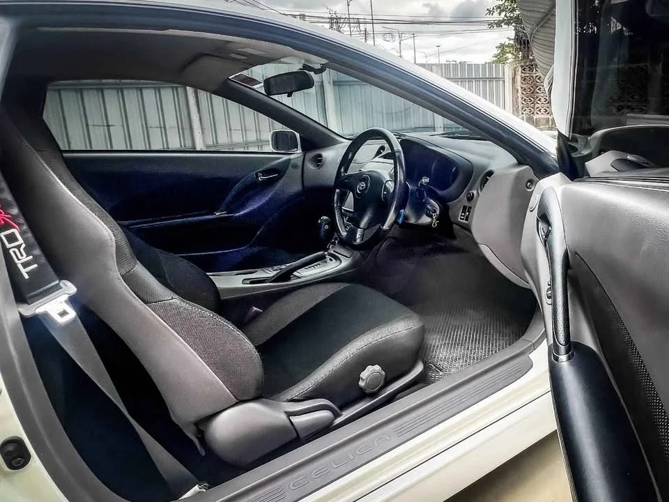 2000 Toyota Celica VII (T230) 3
