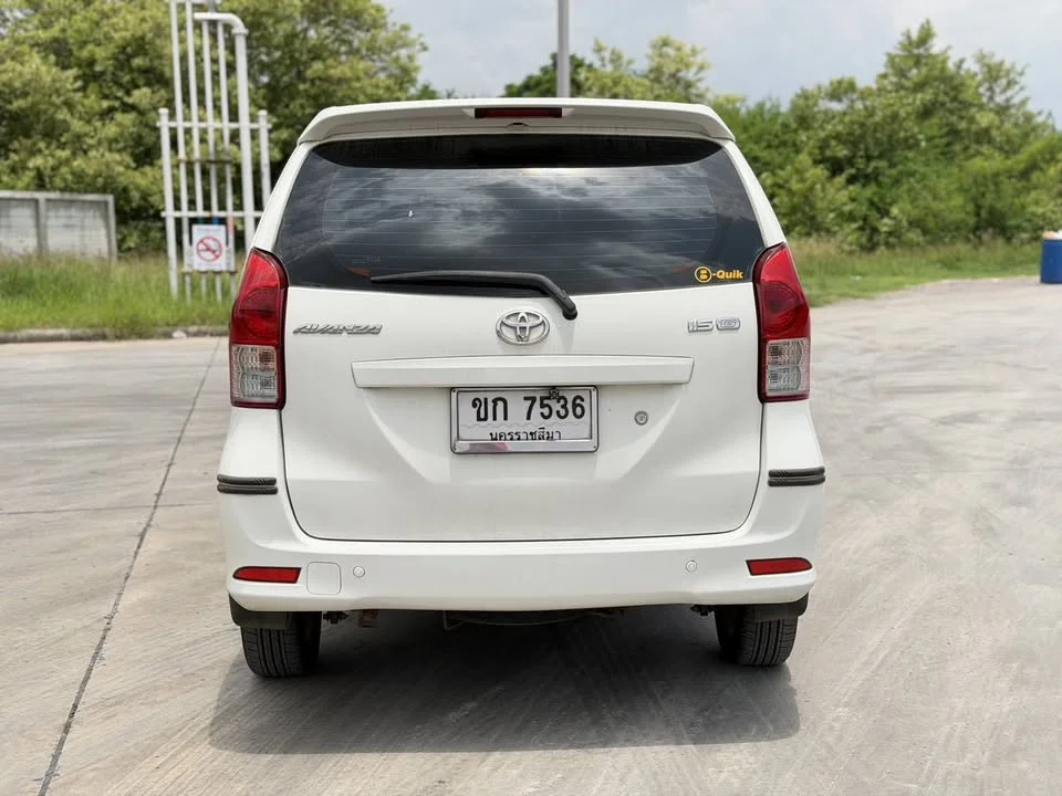 2012 Toyota Avanza II 2