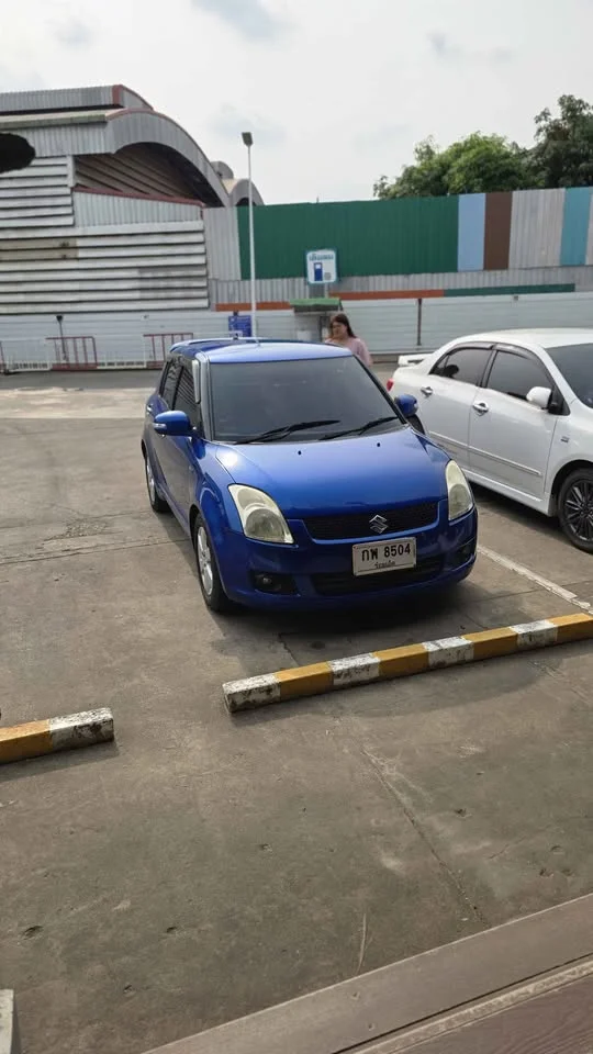 2011 Suzuki Swift I 2
