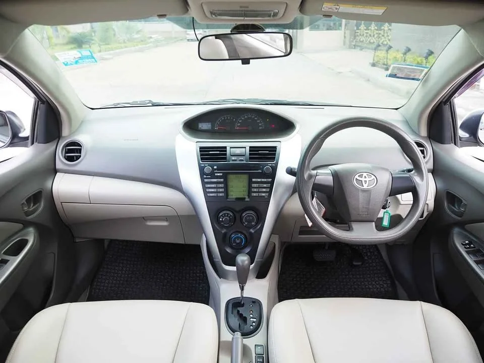 2010 Toyota Vios II 2