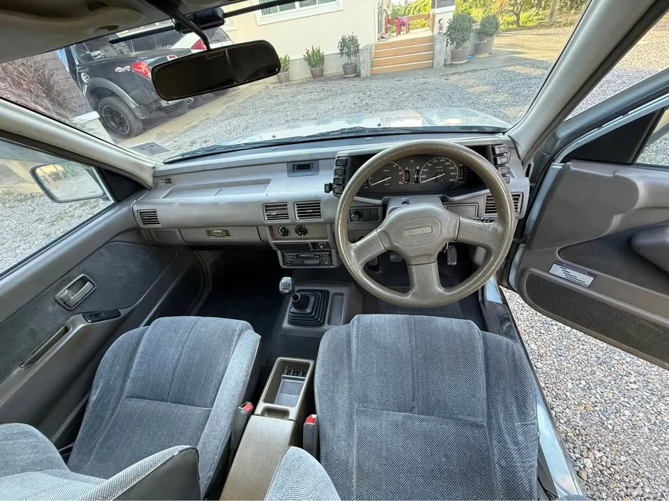 1997 Isuzu TFR III 3